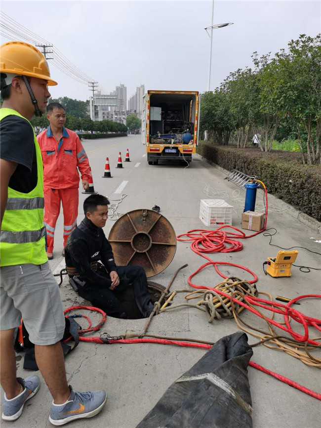 高安翻衬法管道修复技术主要工序