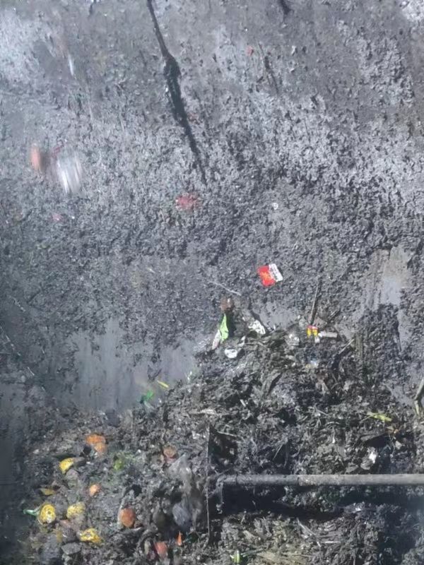 高安污水池清理